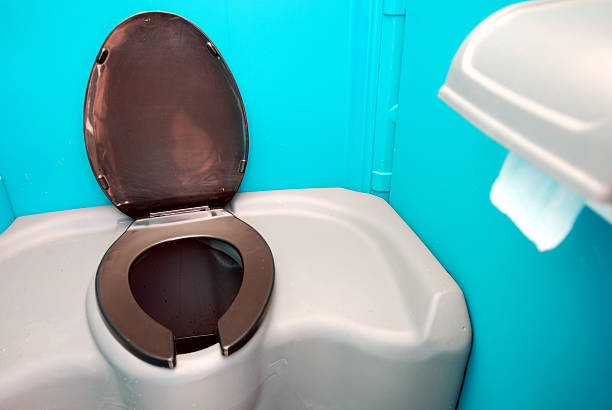 Best Portable restroom trailer rental  in Kittitas, WA